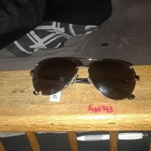 Ted Baker TB130 Gold Sunglassess